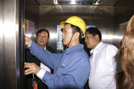 武汉抽查电梯维保品质 12家维保单位救援反应
