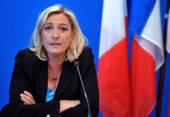 法国极右翼勒庞支持率居首 总统选举悬念增加