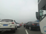 郑州机西高速发生一起汽车自燃事故　交通已经疏通